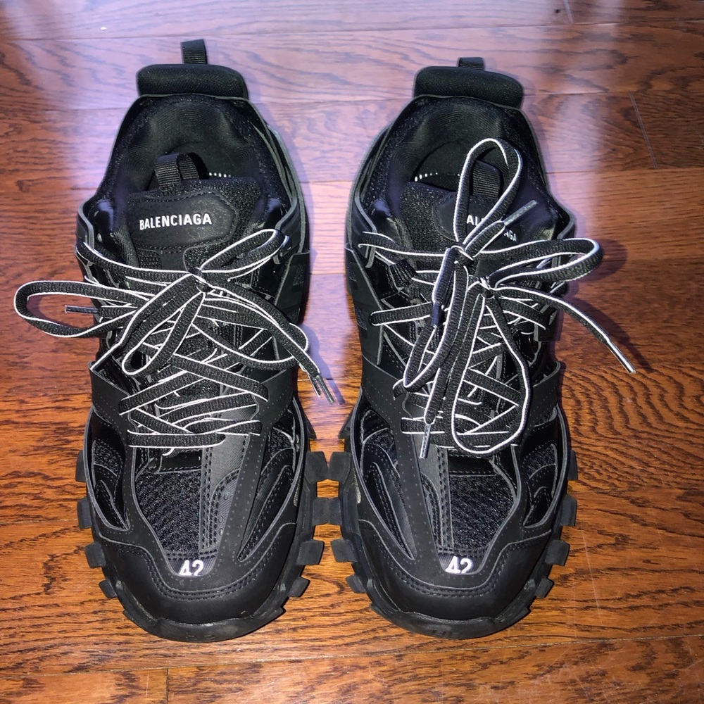 balenciaga - Picture 2 of 5